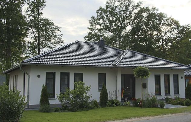 Neubau vom Maklerbüro Schörner & Co aus Cottbus, Forst und Lübbenau